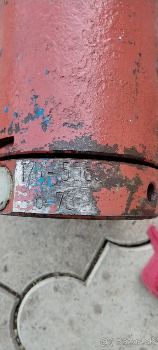 Piest TČG 28.00 - 2