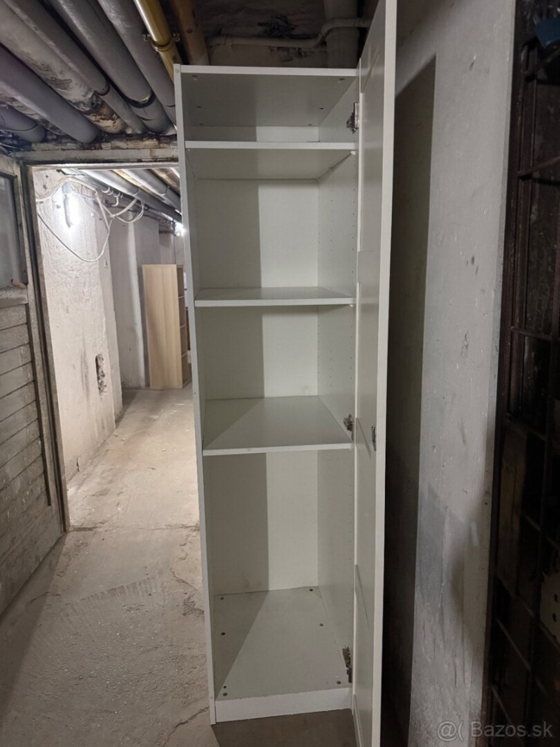 Predám skriňu PAX s dvierkami - IKEA - 2