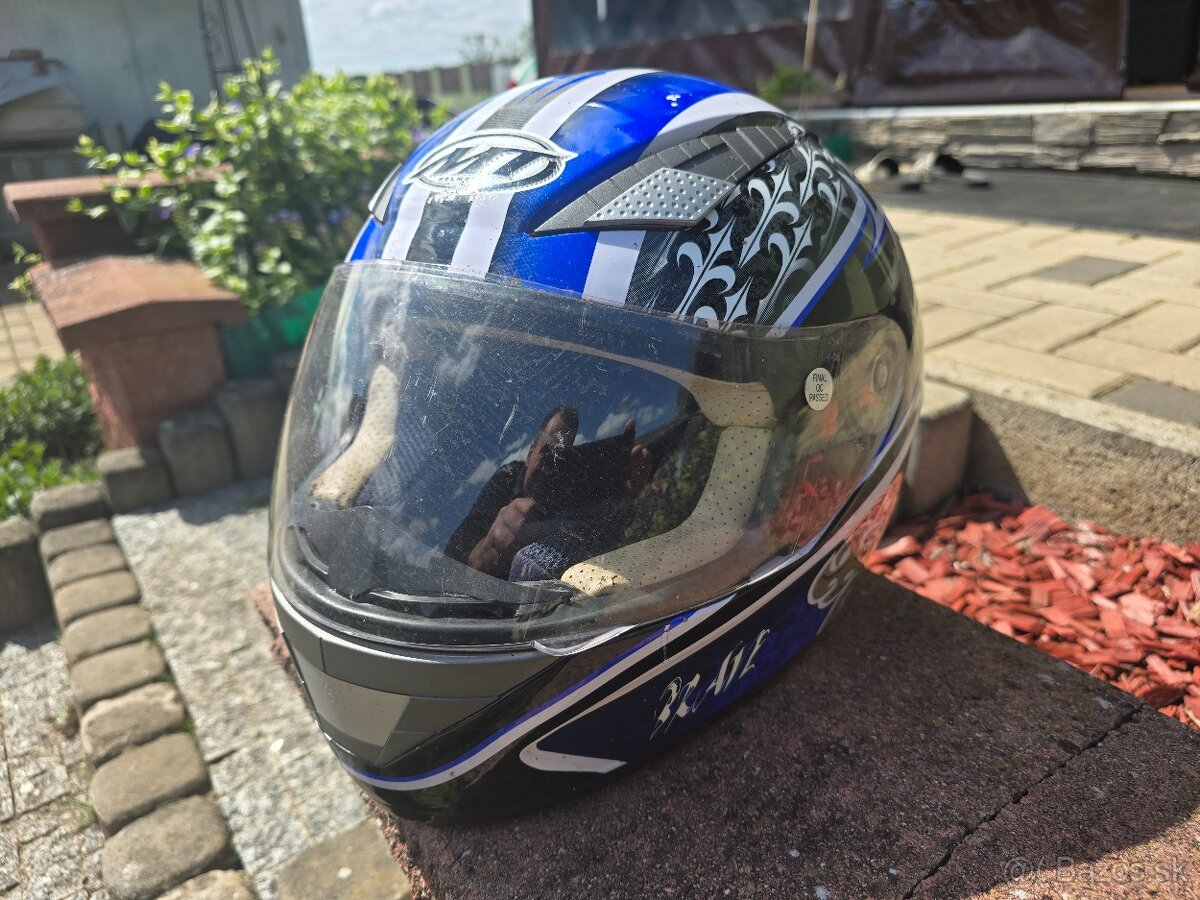 Prilba helma - 2