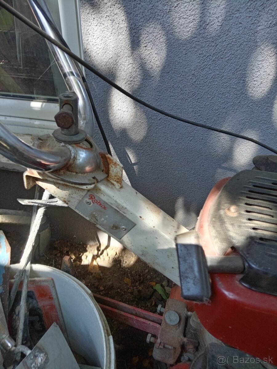 Predám rotovator Robix - 2