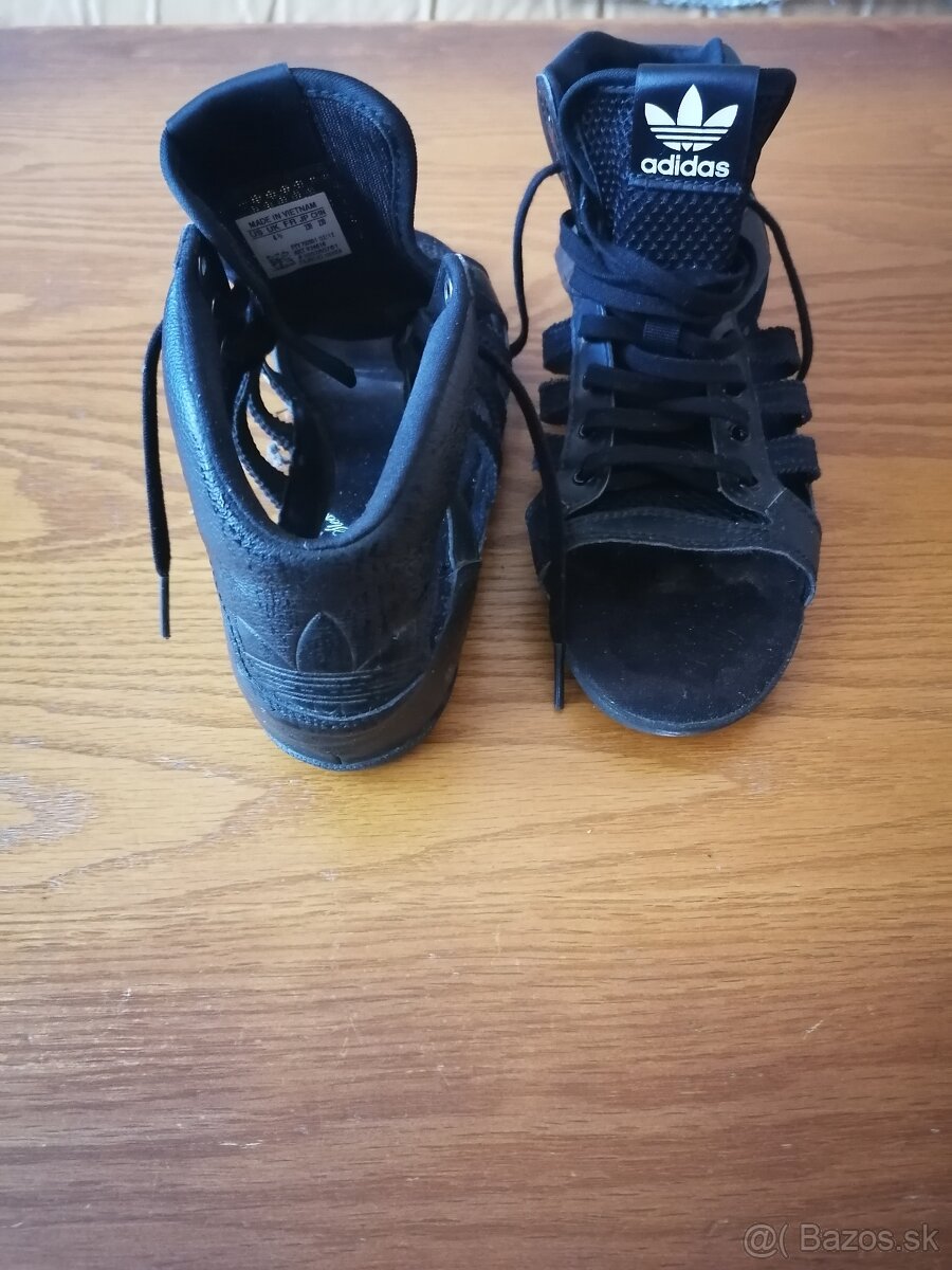 Adidas sandále - 2