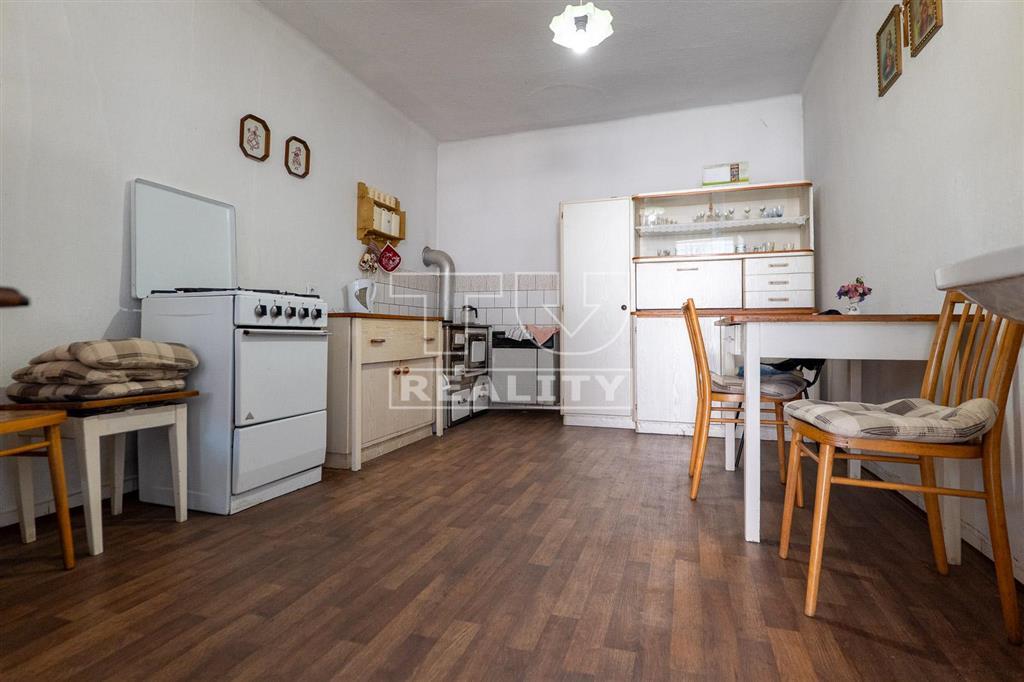 ZNÍŽENÁ CENA
Na predaj rodinný dom v obci Kovarce s... - 2