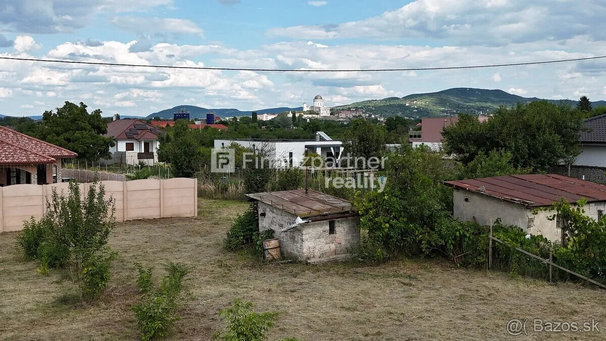 Rozľahlý stavebný pozemok v meste Štúrovo, Nové Zámky - 2