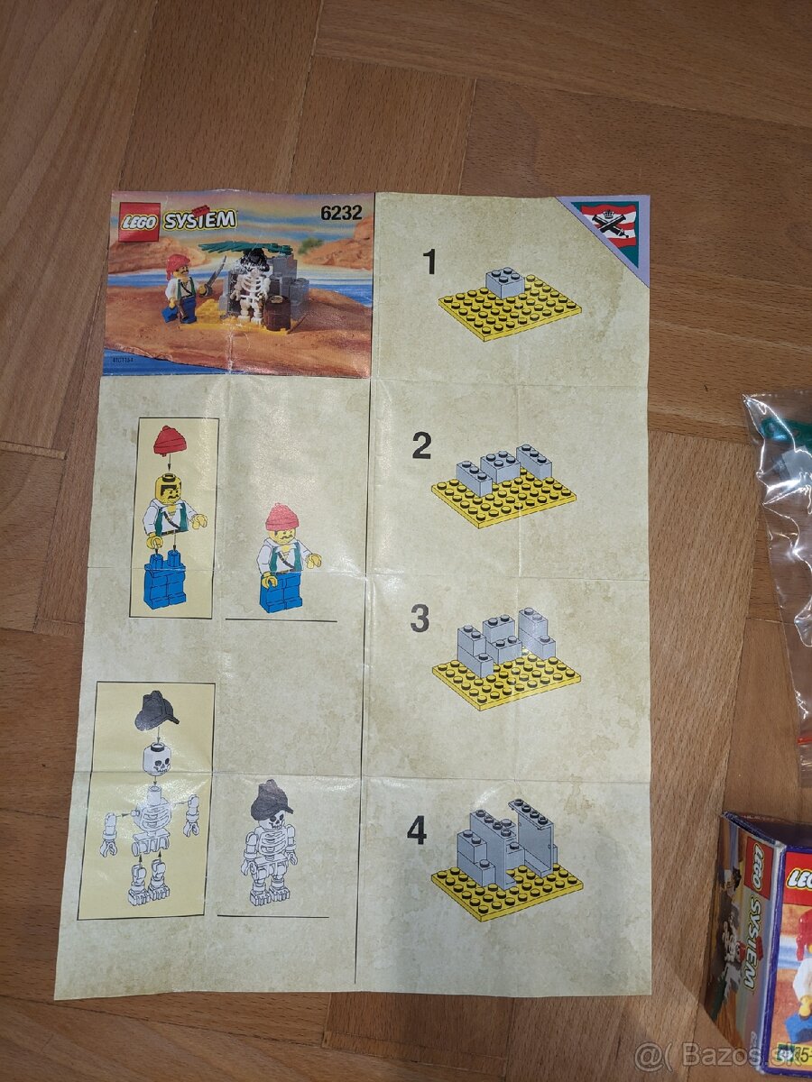 Lego Pirates 6232 Skeletone Crew - 2