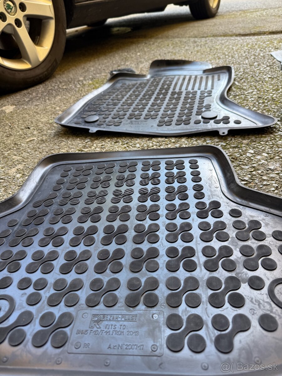 gumené rohoze bmw f11 - 2