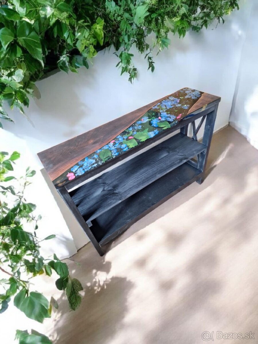 predam stolik,botnik - 2