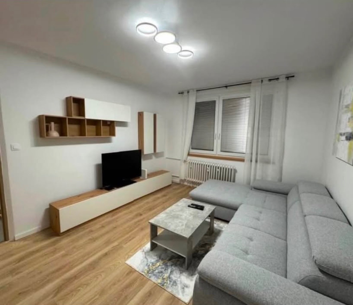 2 izbovy byt centrum Trnava - 2