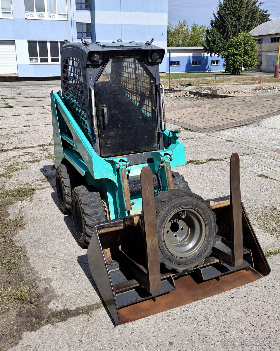 Šmykový nakladač IHI AS12 - 2