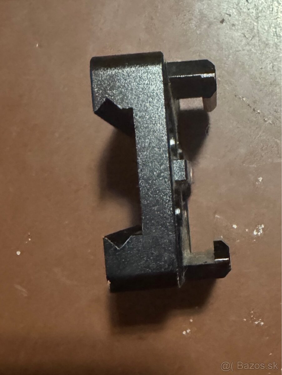 Airsoft RIS montáž - 2