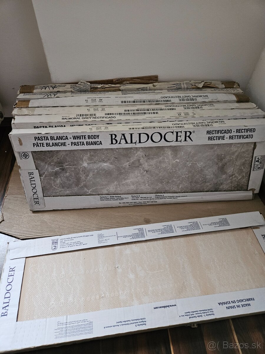 Obklad Balmoral Grey 30/90 - 2