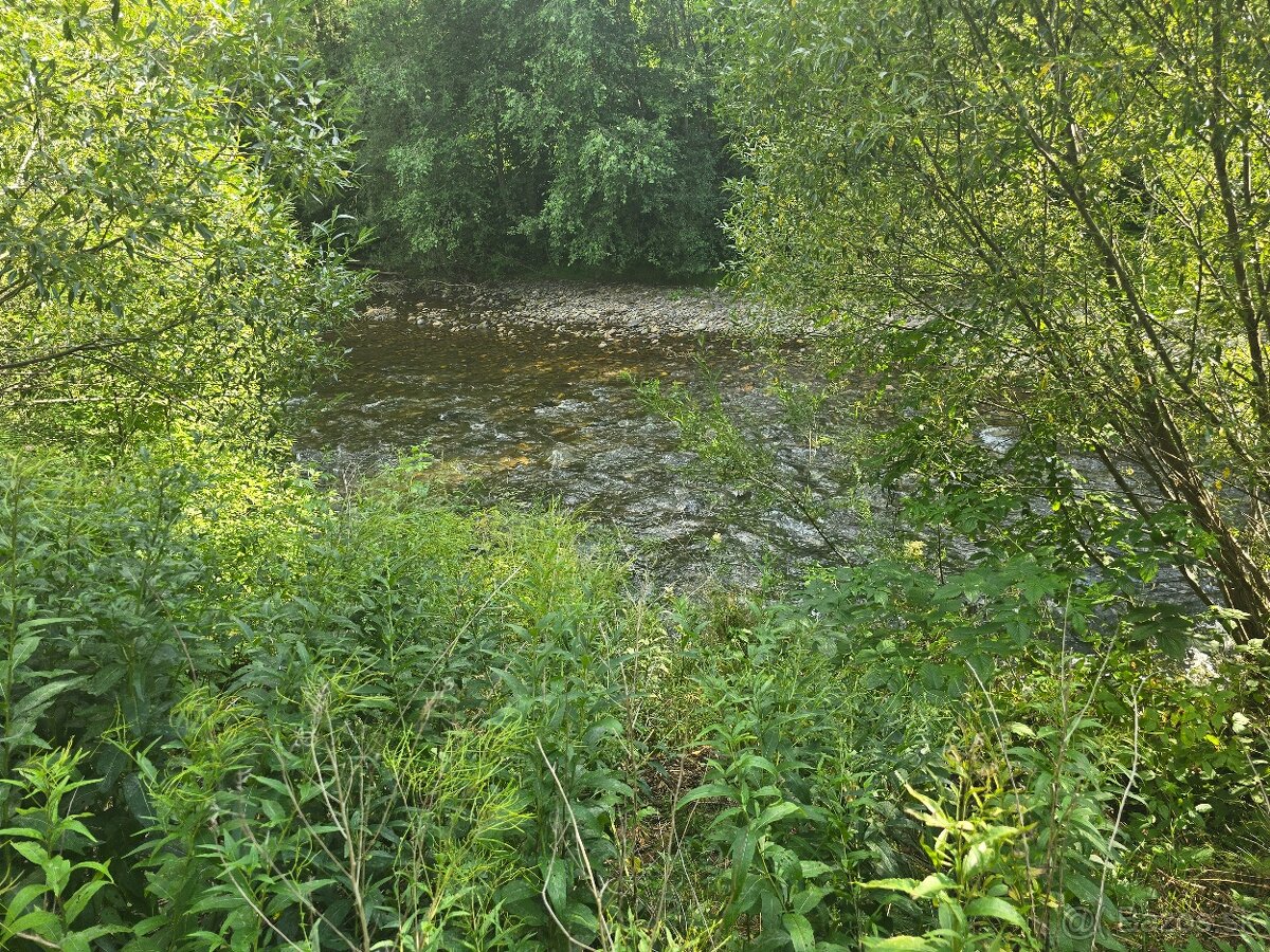 Parádne stavebné parcely pri Váhu - 2