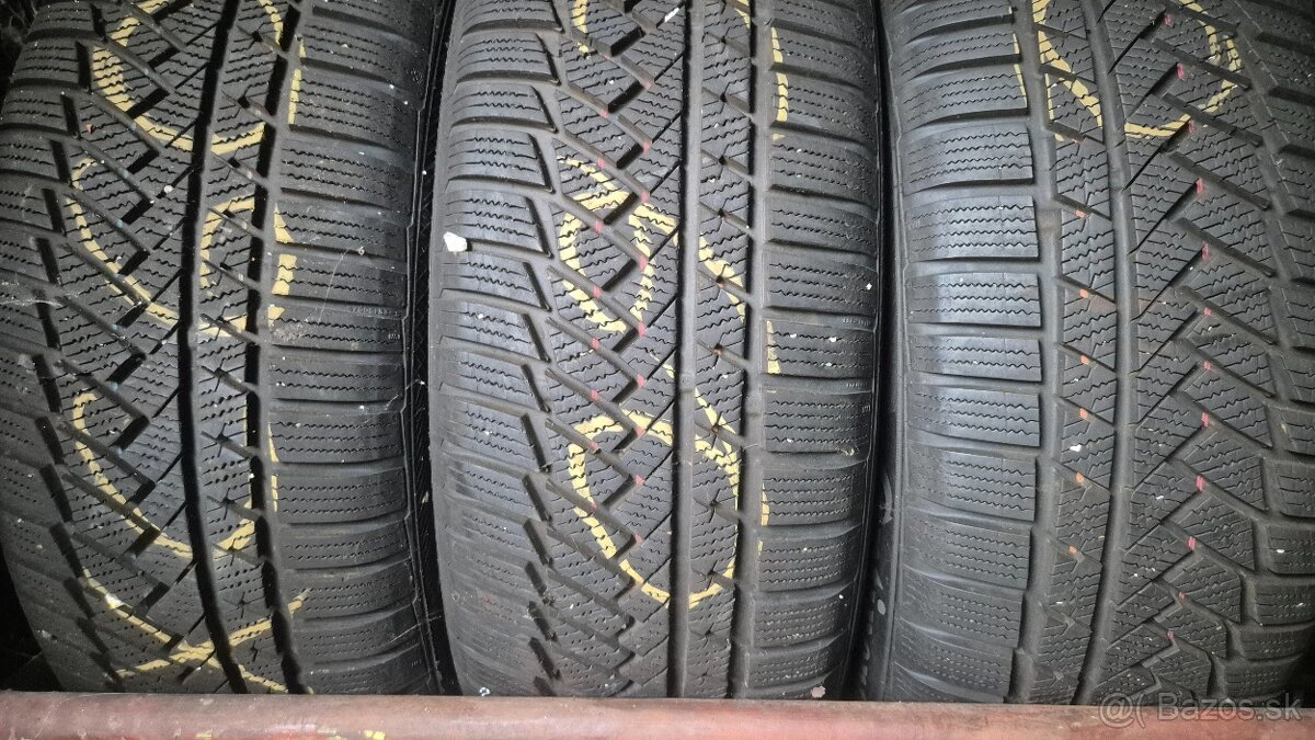 235/55R19 - 2