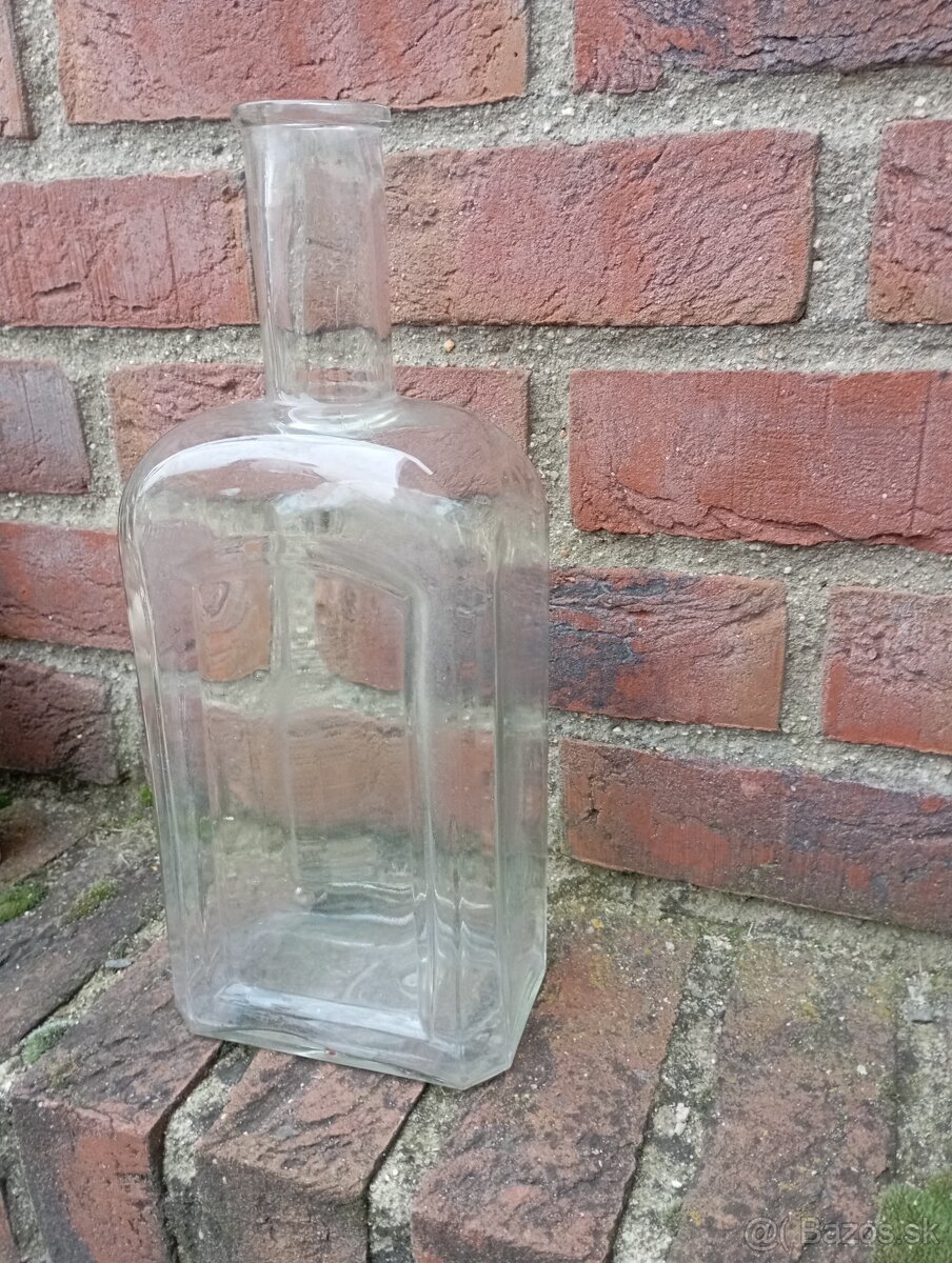 Predám peknú fľašu - 2
