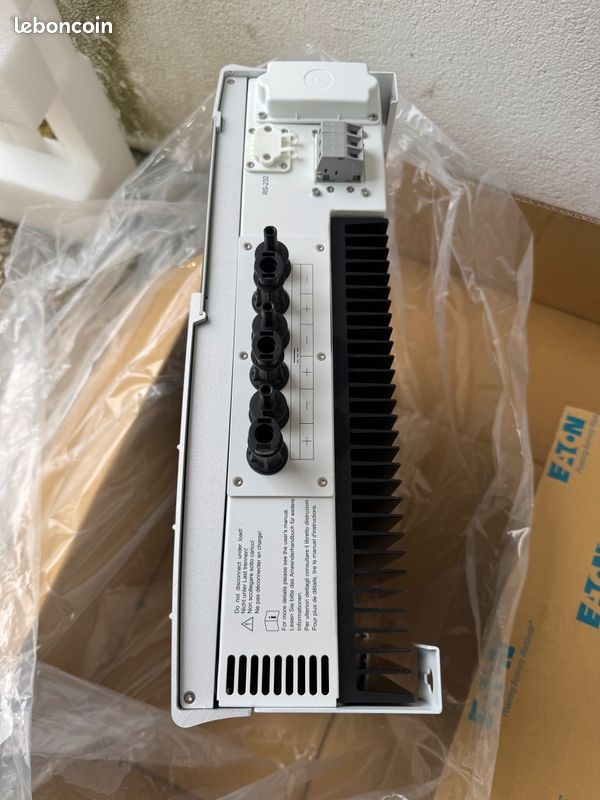 Fotovoltaický menic EATON IS G30-4600W. - 2