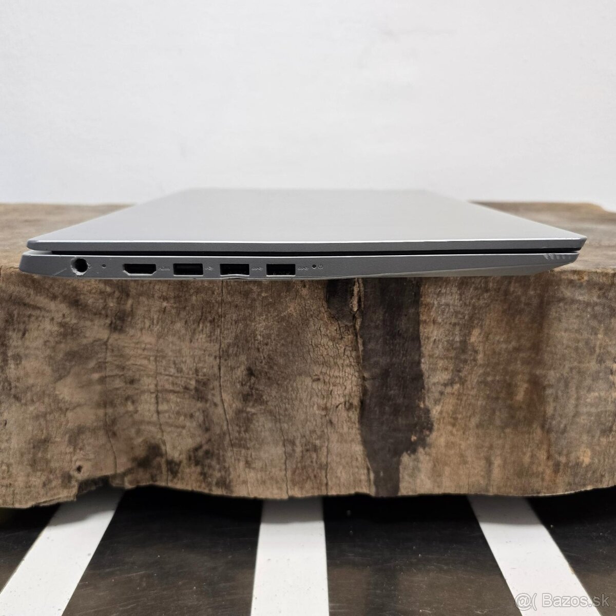 Lenovo IdeaPad 3 - 2
