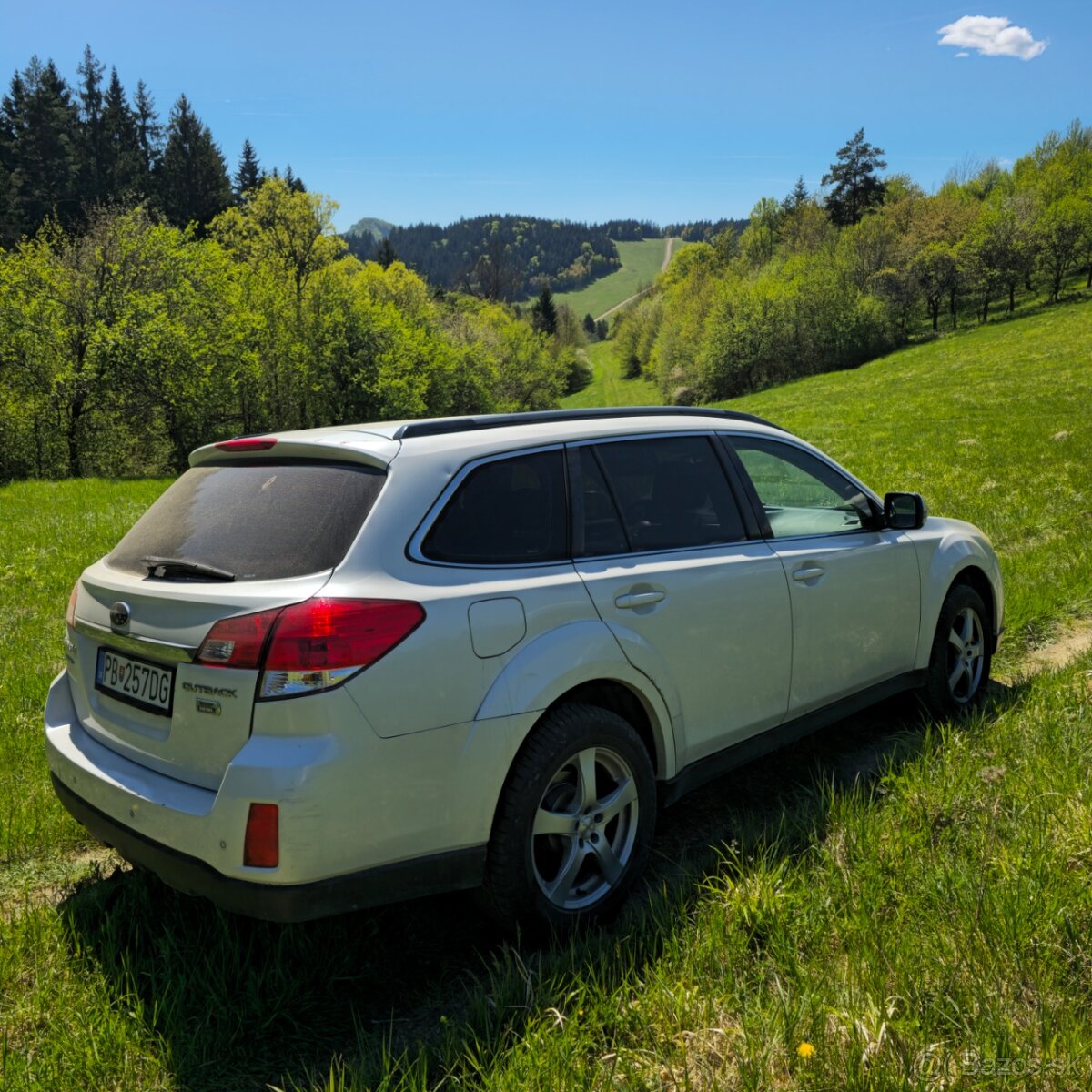 Predám Subaru outback 2.0D AWD. - 2