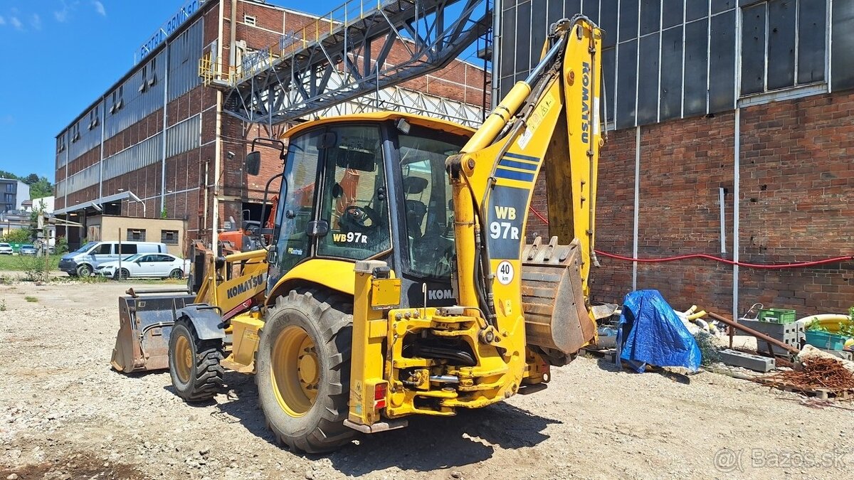 Komatsu WB97R - 2