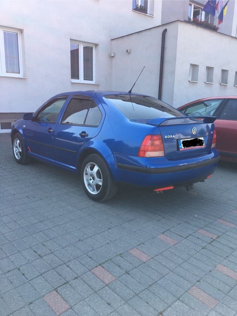 Predam vw Bora - 2