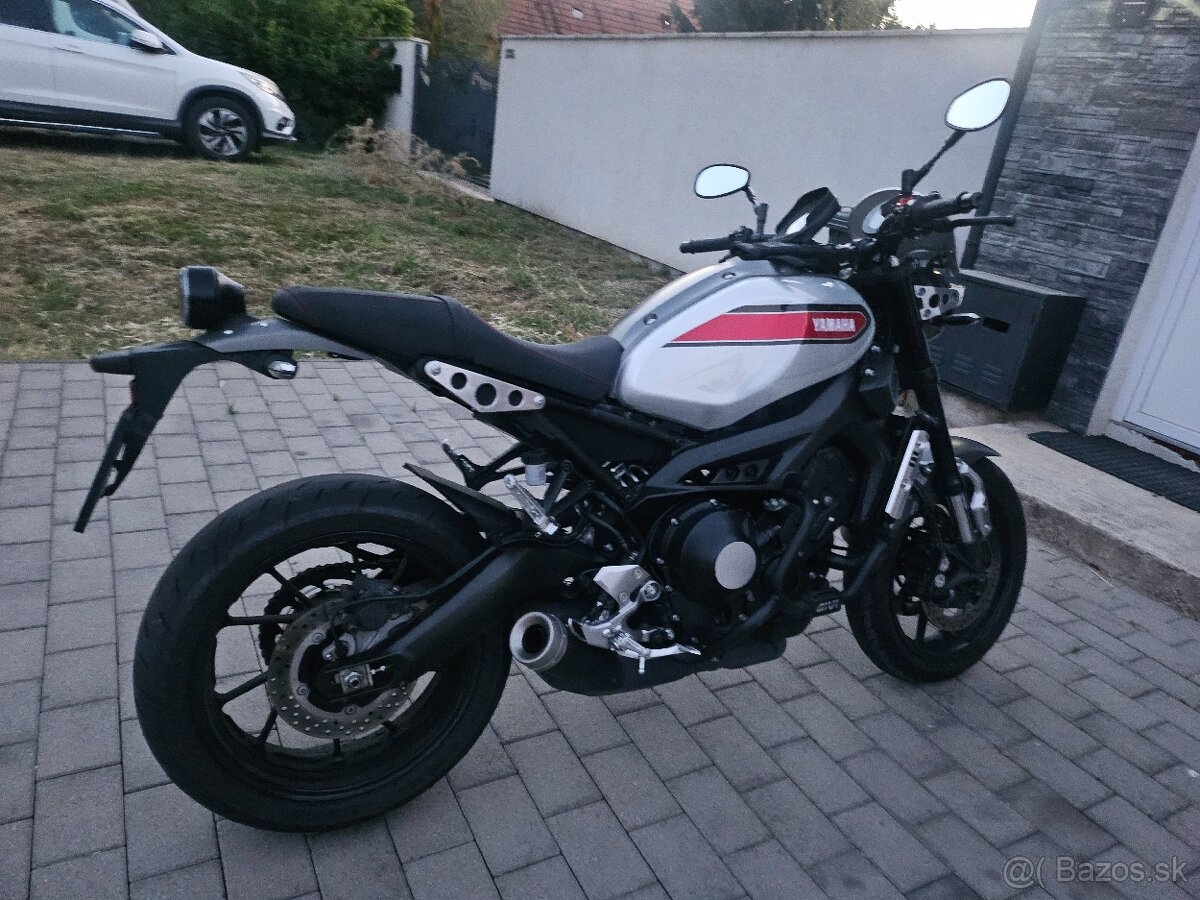 Yamaha xsr 900 - 2