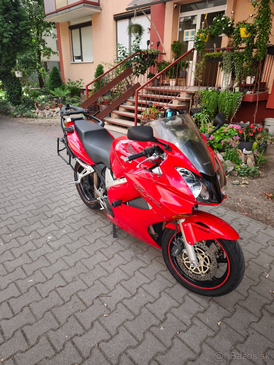 Honda VFR 800 A2 2002 - 2