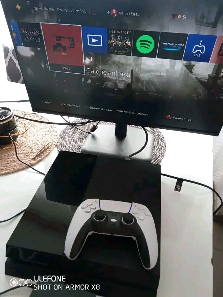 PlayStation 4 500GB - 2