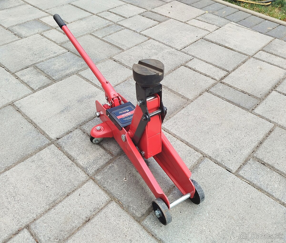 Hydraulický kolieskový zdvihák 2000kg - 2