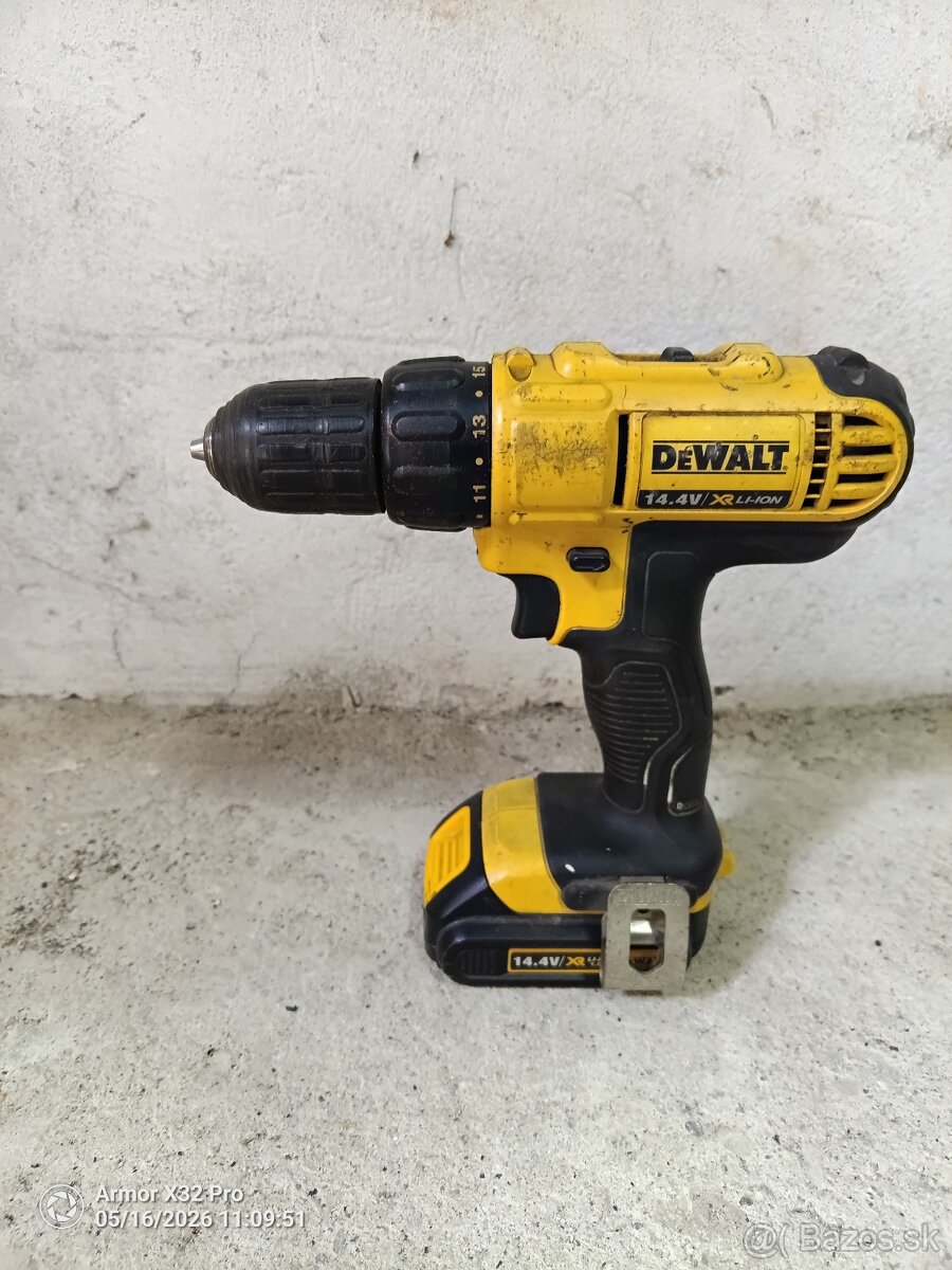 vŕtačka / skrutkovač Dewalt DCD733C2 14,4 V - 2