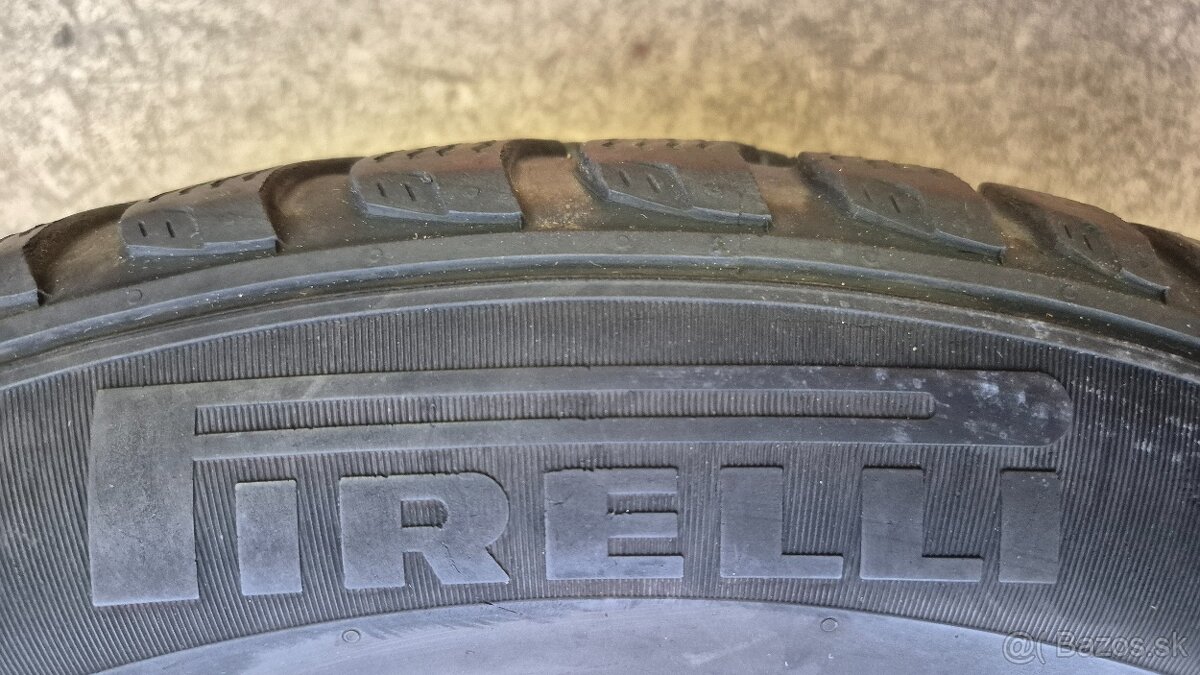 Predám zimné pneumatiky pirelli,205/55r16 - 2