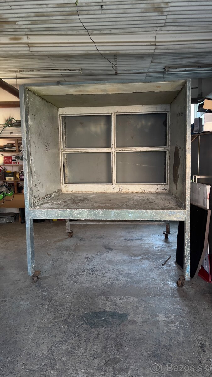 Lakovacia kabína - 2