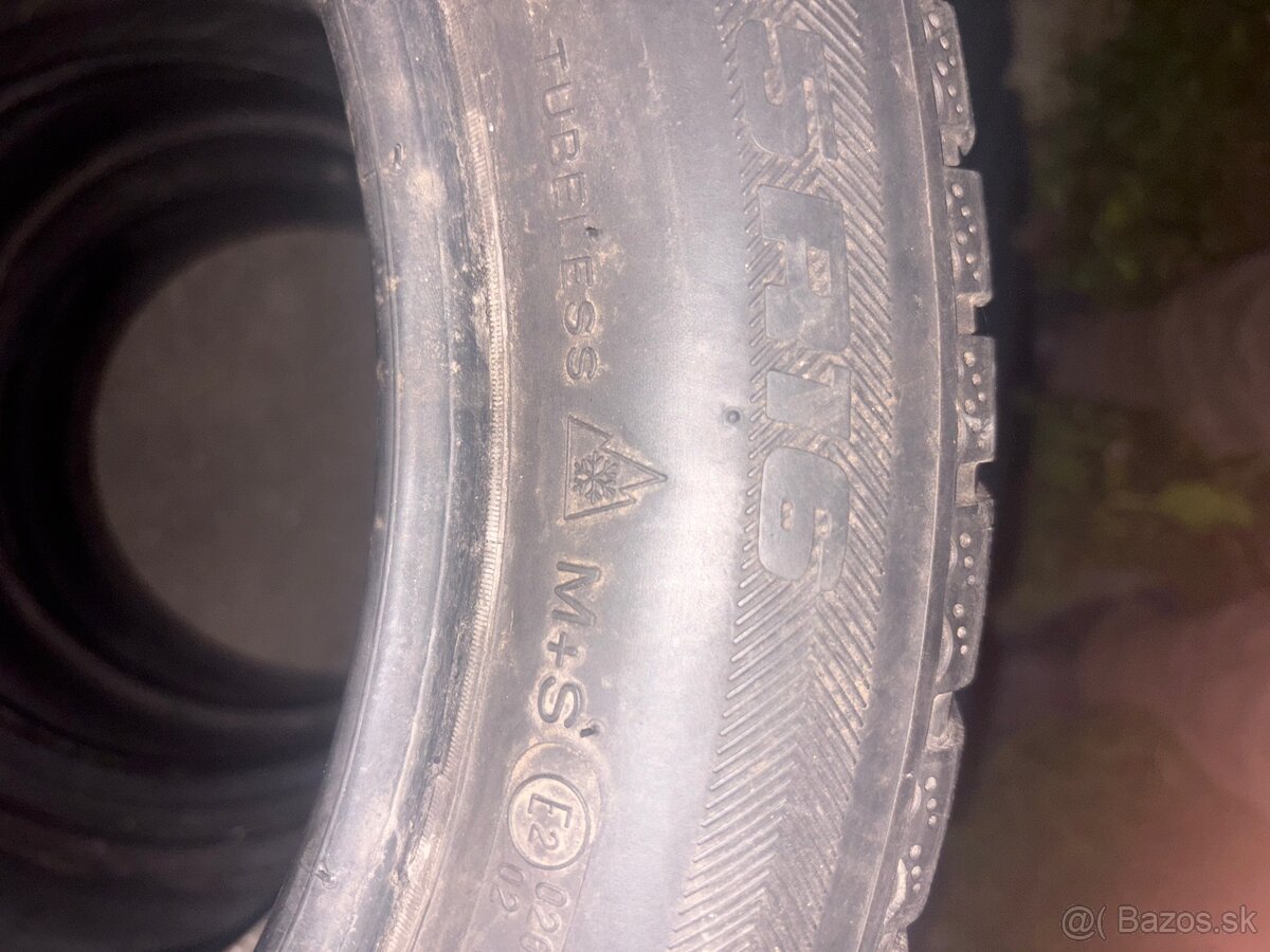 Zimne gumi 205/55 R16 - 2