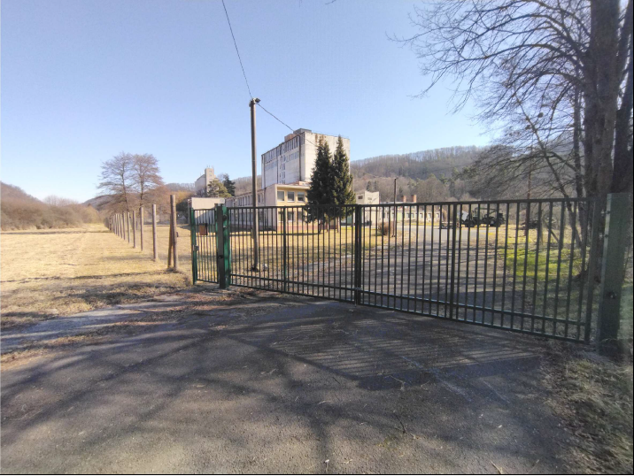 ZNÍŽENÁ CENA - Výrobný areál, Podzámčok, okr. Zvolen - 2