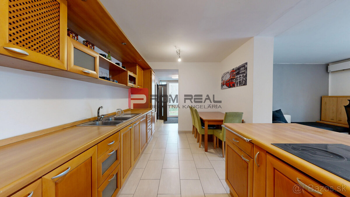 Rodinný dom s dvomi bytovými jednotkami v Ivanke pri Dunaji - 2