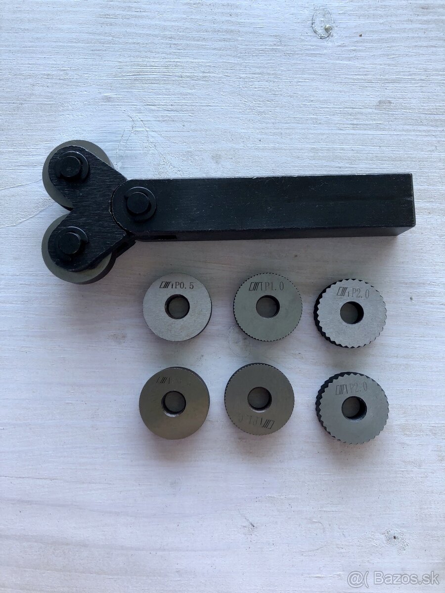 VRUBKOVAČ/RYHOVAČ 16x16 NA SÚSTRUH 2 KOLIESKOVÝ - 2