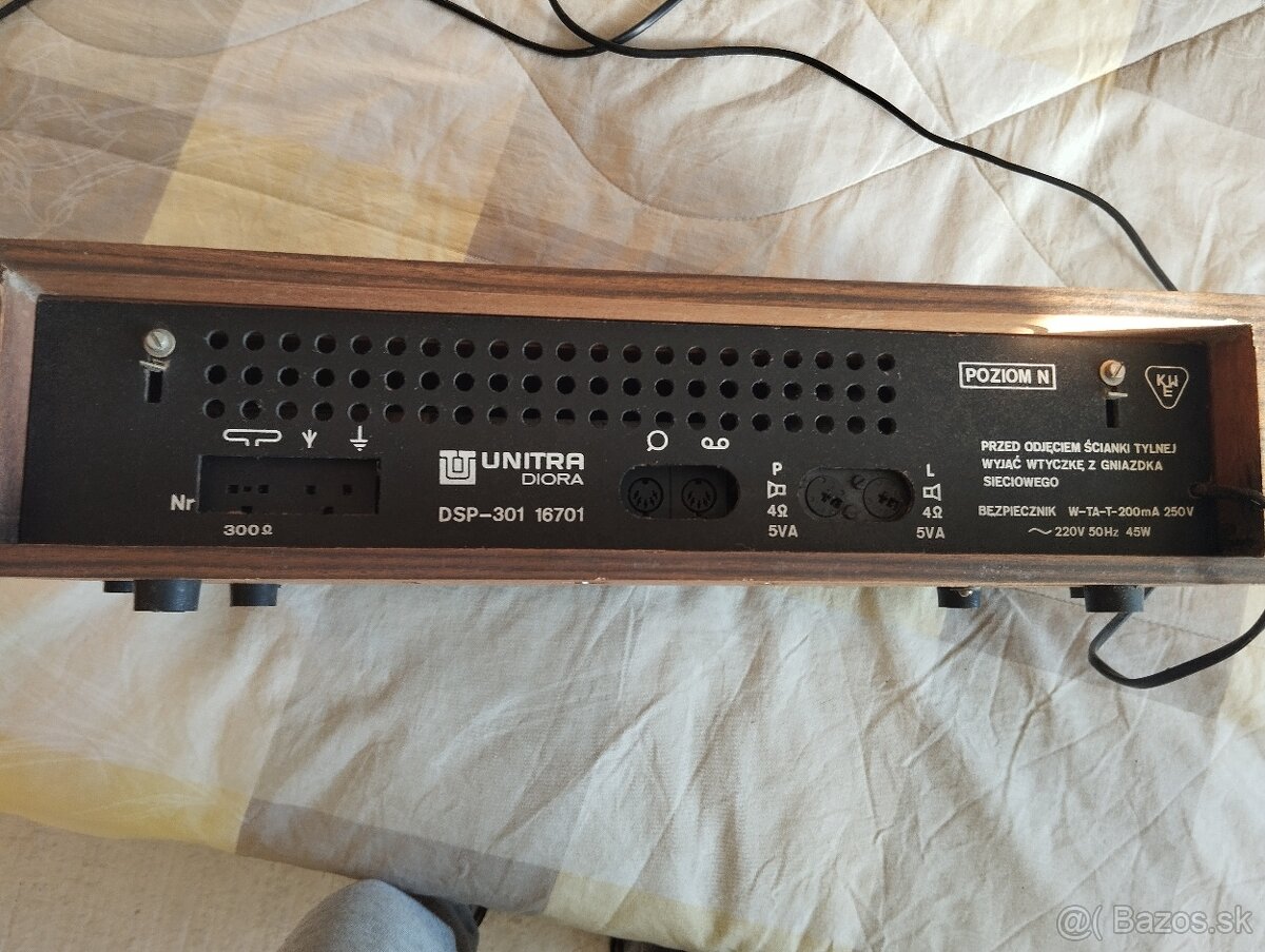 Predám zberateľský kus rádio Unitra. - 2