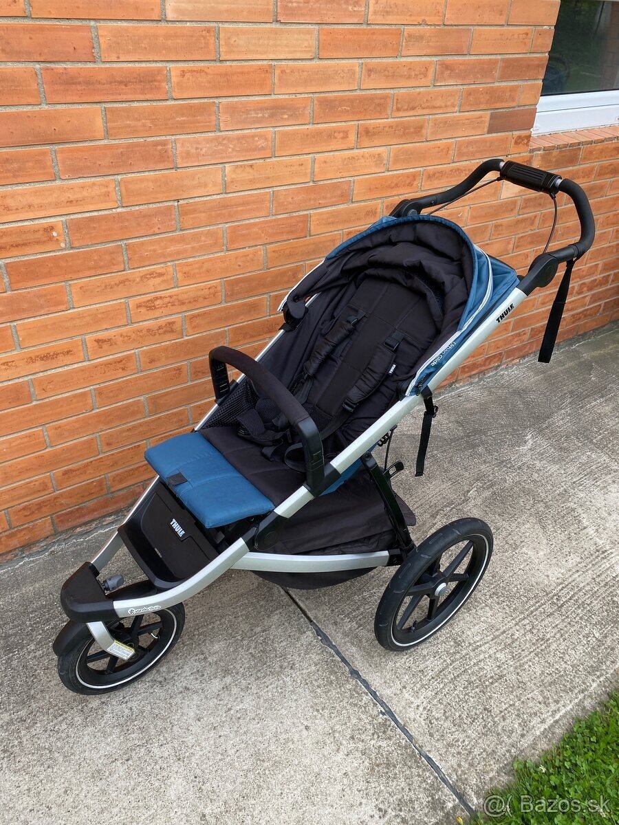 Thule Urban Glide 2 s bohatym prislusenstvom - 2