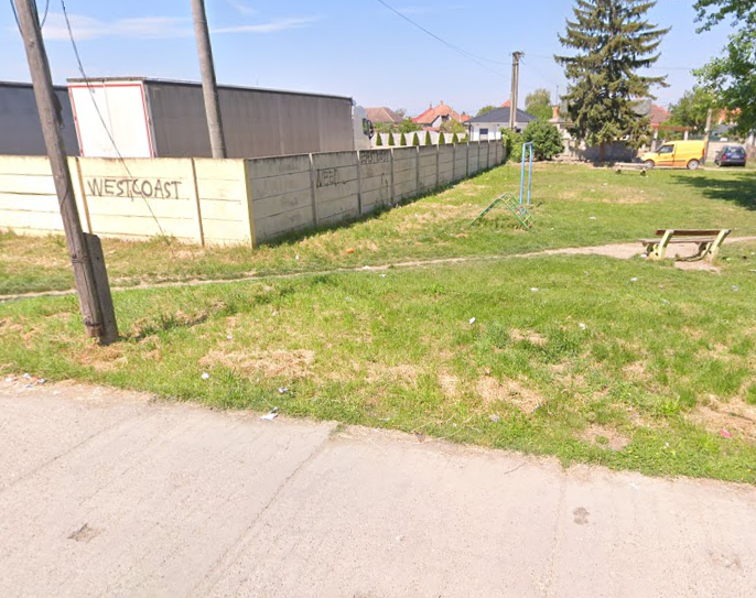 Stavebný pozemok v Kolárove - 2