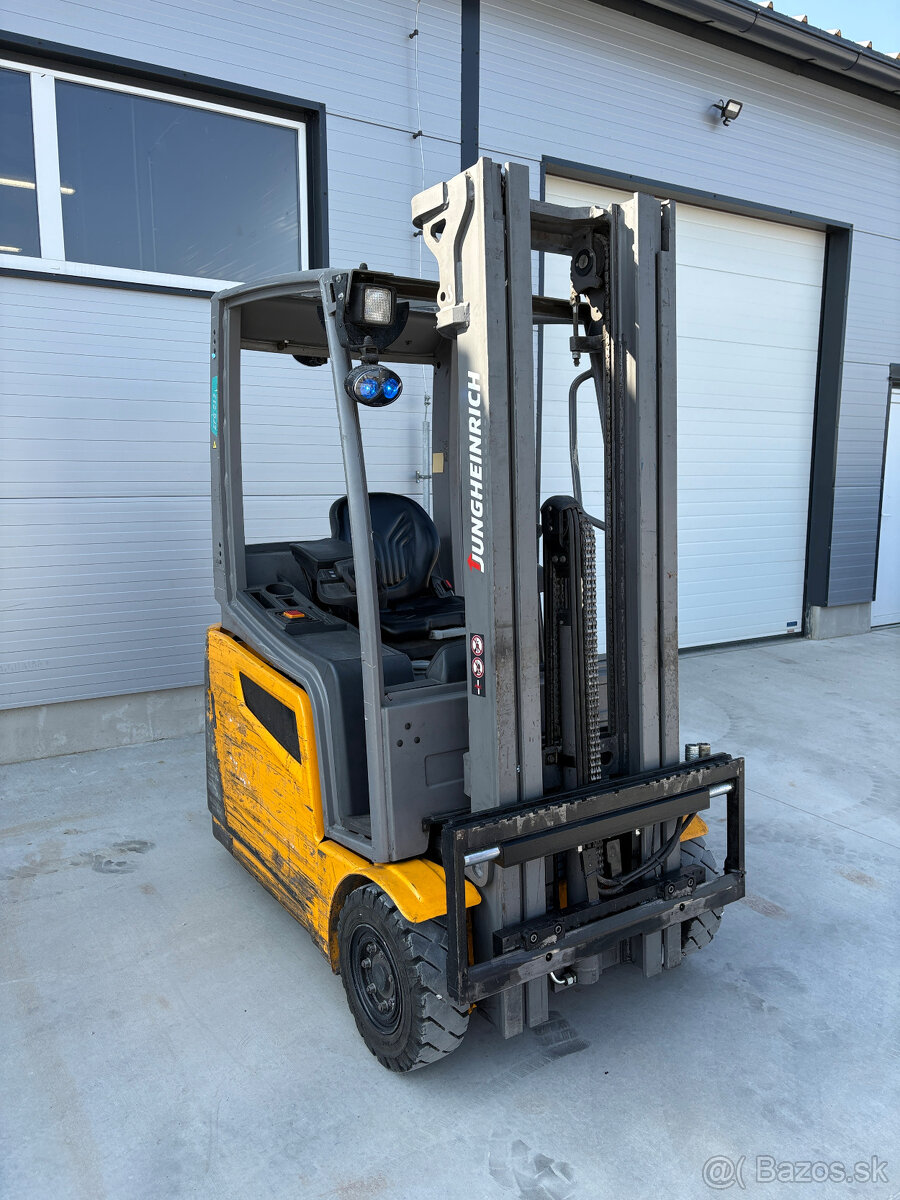 č. 1 Predám elektrický VZV Jungheinrich, EFG213 - 2
