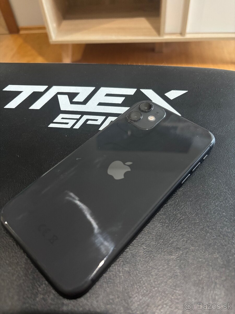 Iphone 11 128gb cierna - 2
