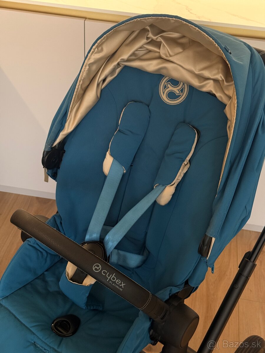 Cybex ePriam black - 2