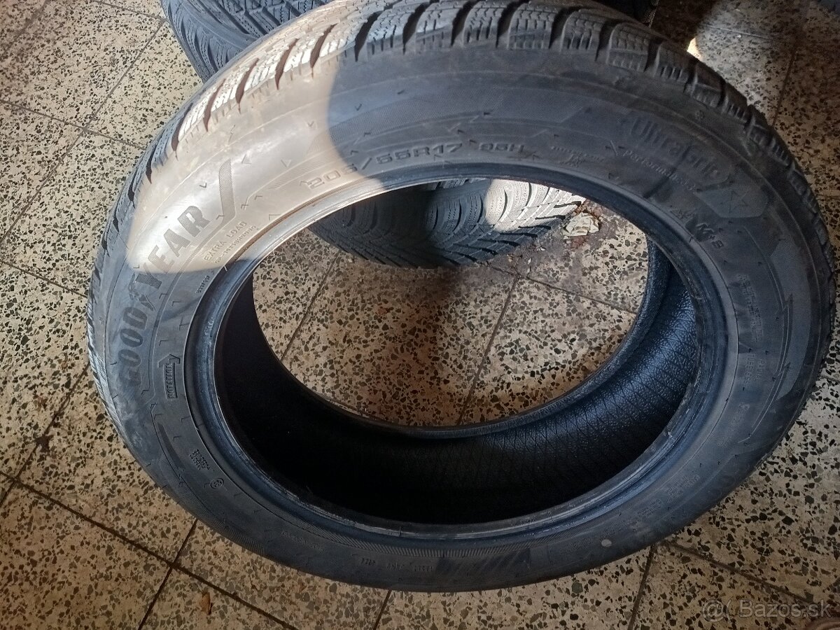 Goodyear ultragrip 205/55r17 zimna - 2