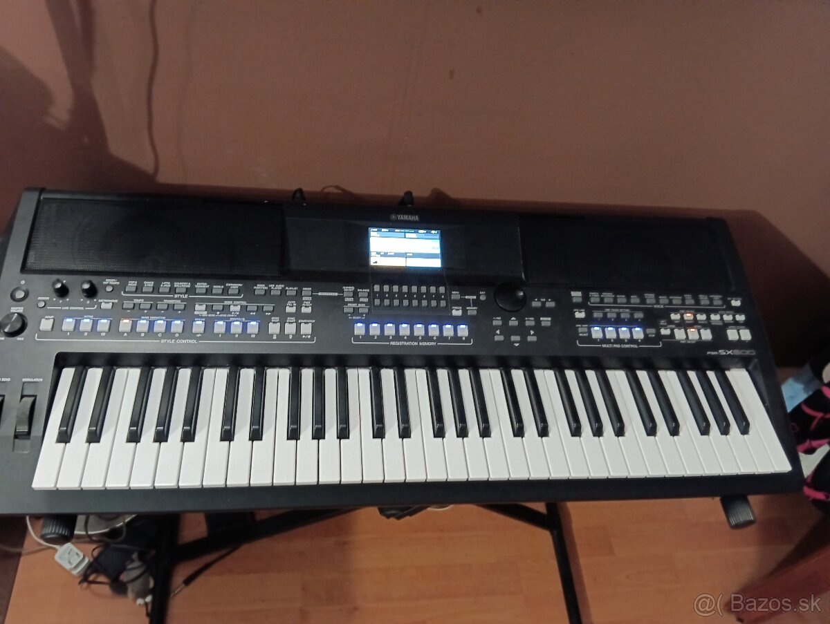 Yamaha SX 600 - 2