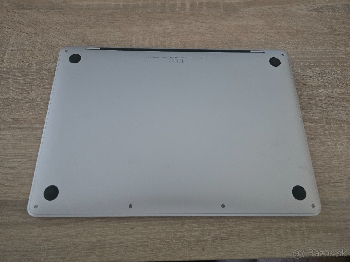 MacBook Pro 13” 2019 8GB/120GB Touchbar - 2