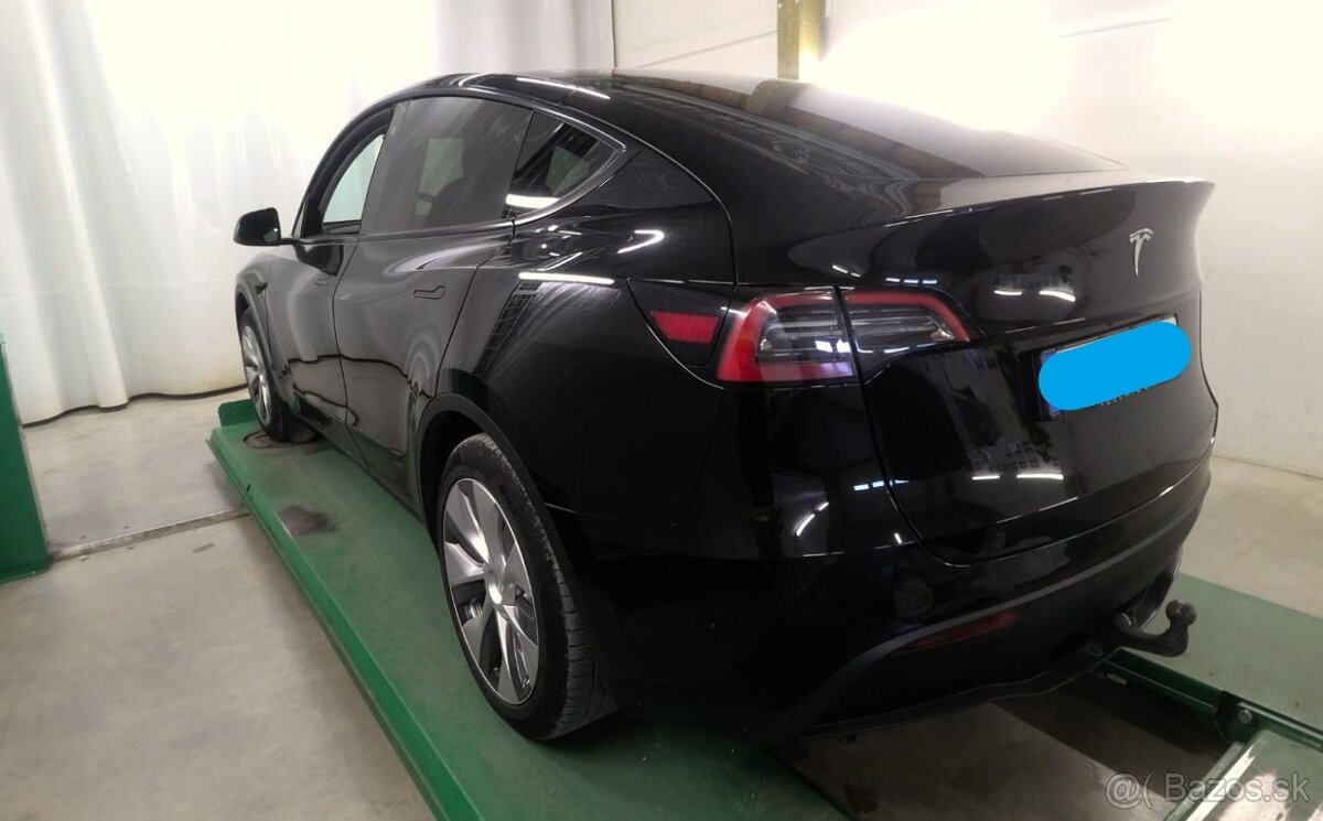 Tesla Model Y 2023 Standard Range / servis 5 ročná záruka / - 2