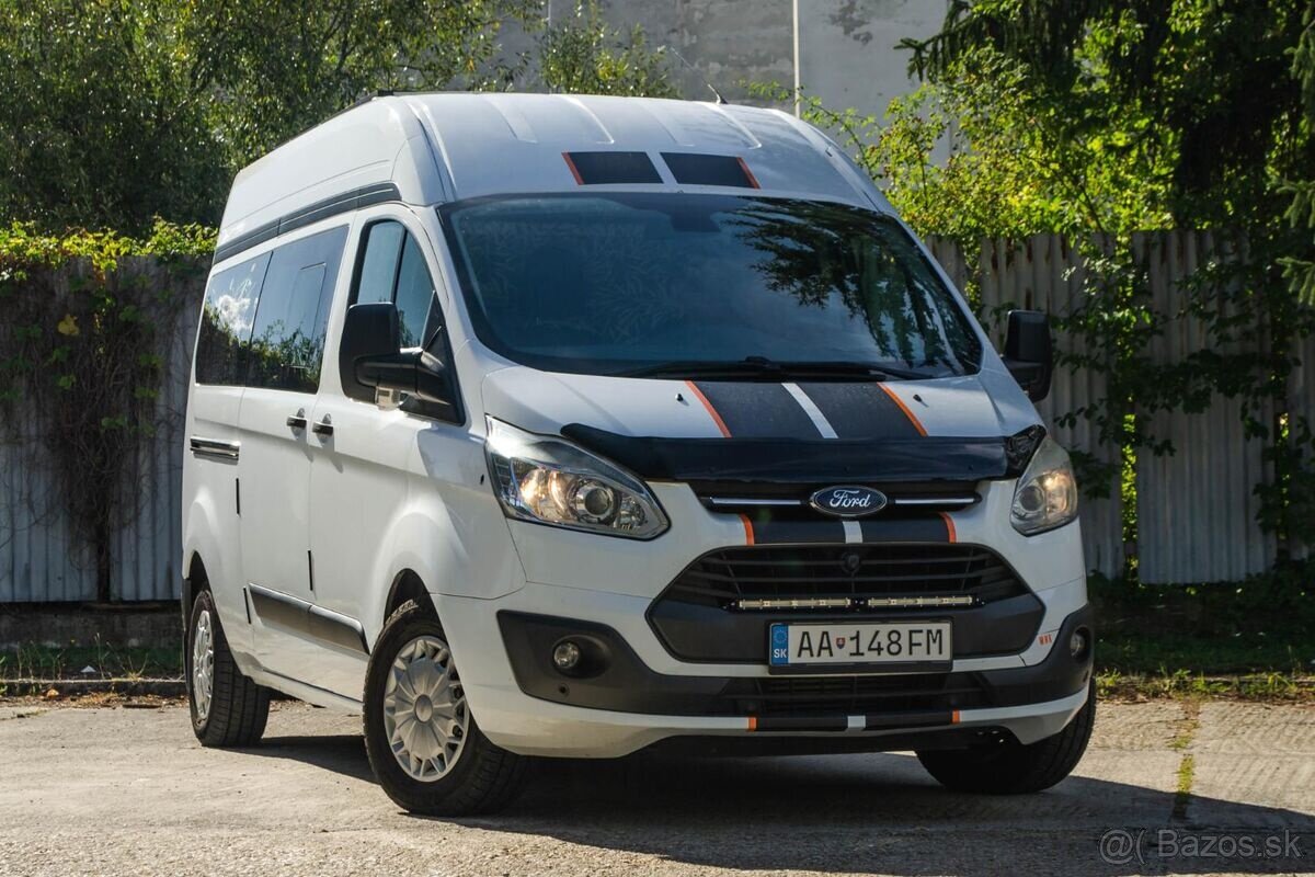 Ford Transit Custom 2.2 TDCi L2H2 karavan - 2