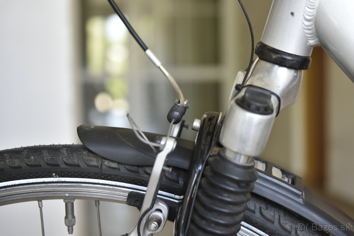 Trekingový bicykel - 2