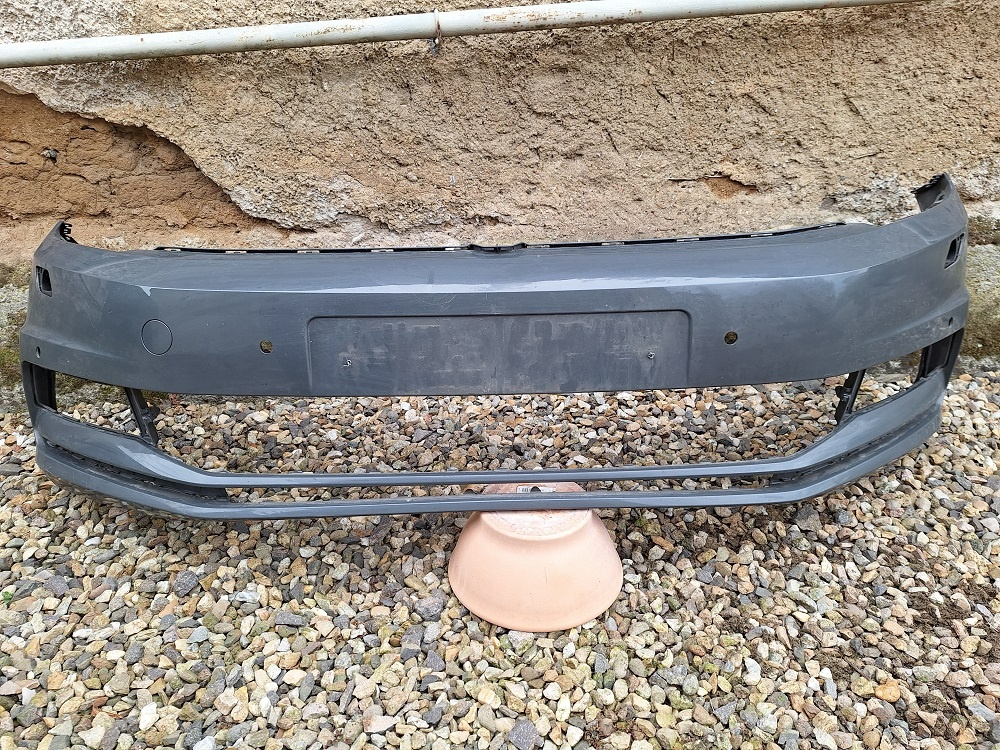 VW TOURAN - použité náhradné diely - 2