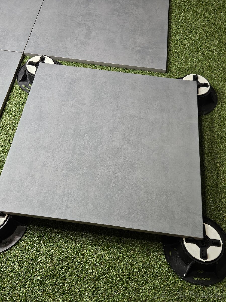 Dlažba protišmyková na terasu 2.0 CM, 60x60, vzhľad beton - 2