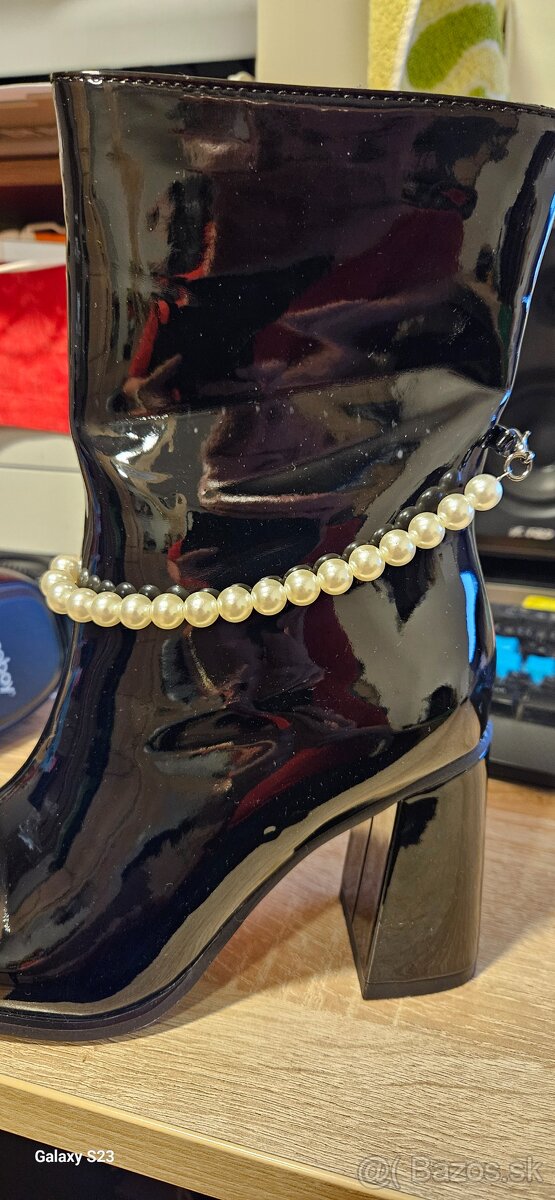 Dámske luxusné cizmicky - 2