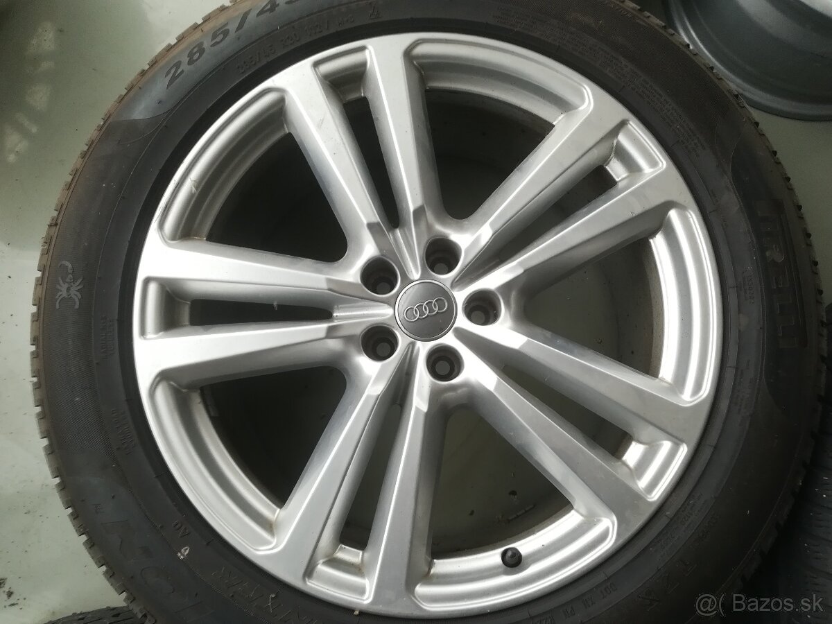 Elektróny R20 audio q5 - 2