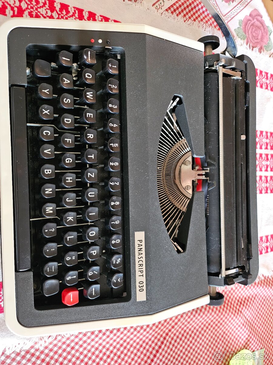 Písací stroj PANASCRIPT 030 - 2